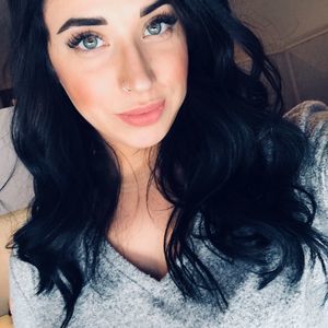 Meet your Posher, Leslie